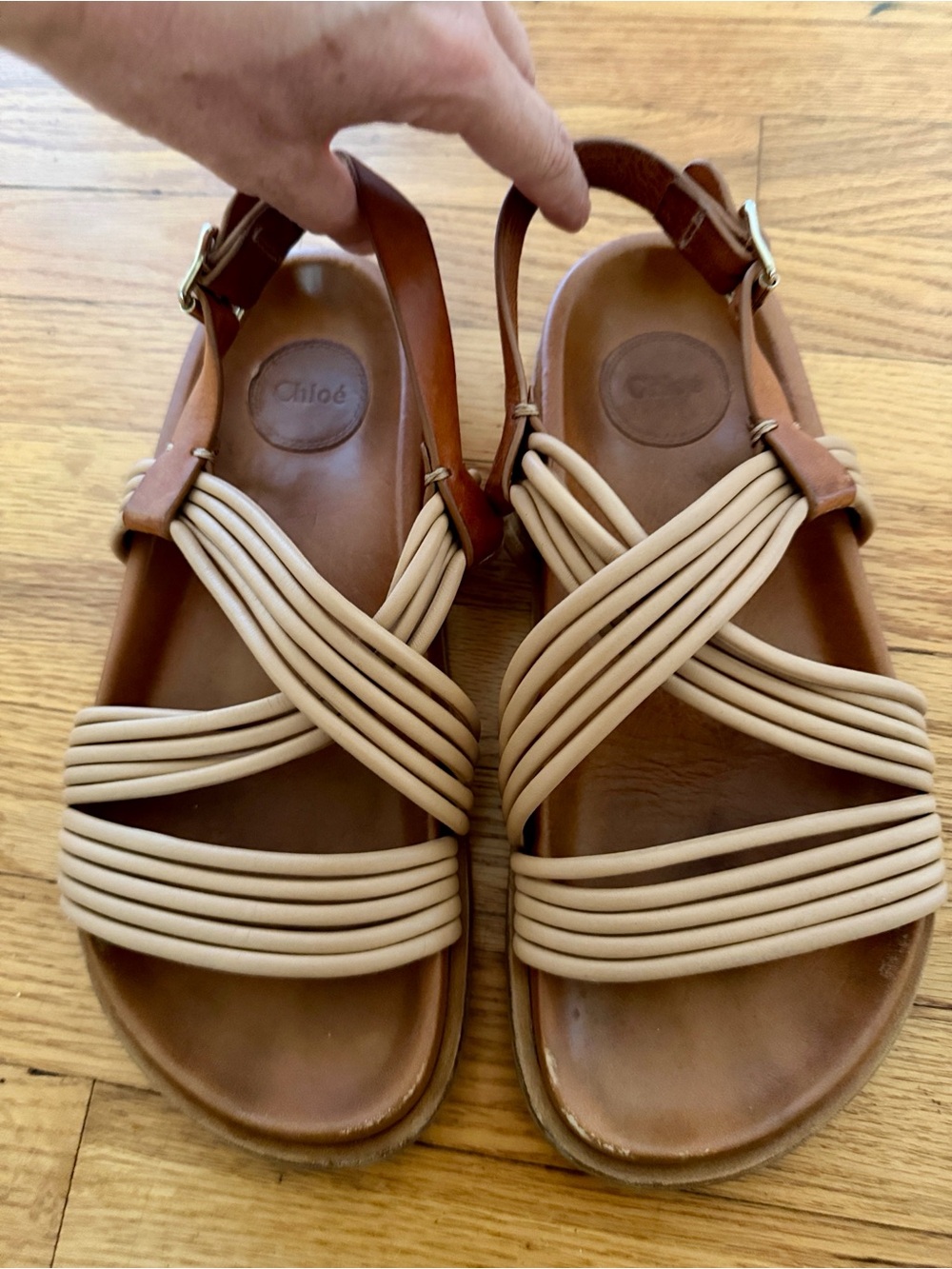 Chloé Tan Woody Kacey Strappy Sandals - Picture 4 of 7